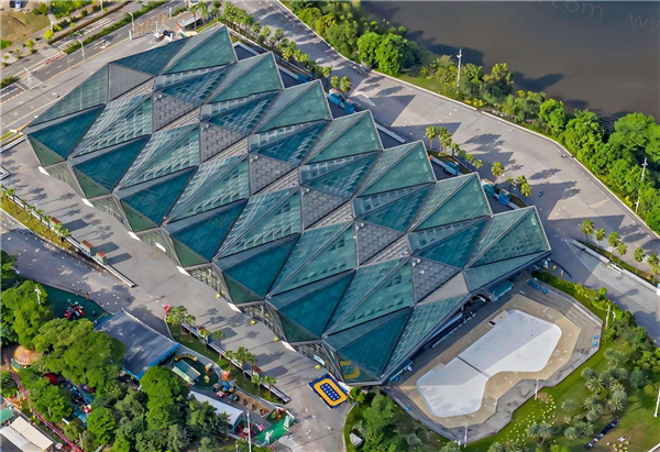 1763029428136787.png 深圳大運中心游泳館實(shí)景圖.png